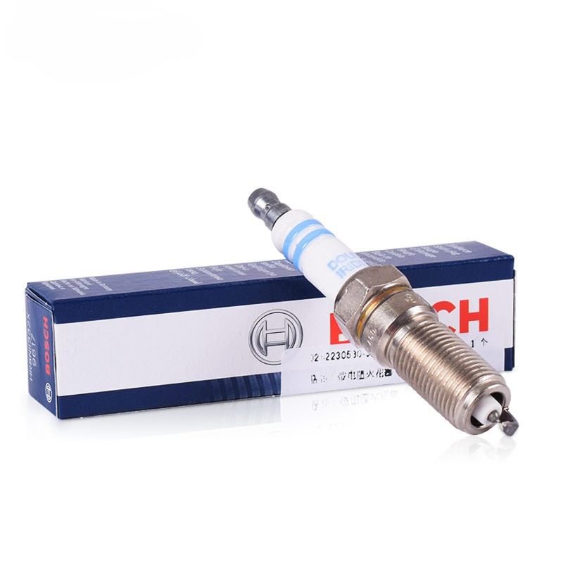 4 قطع من شمعات الإشعال المزدوج - مراجعة Bosch Spark Plug Iridium وسعره